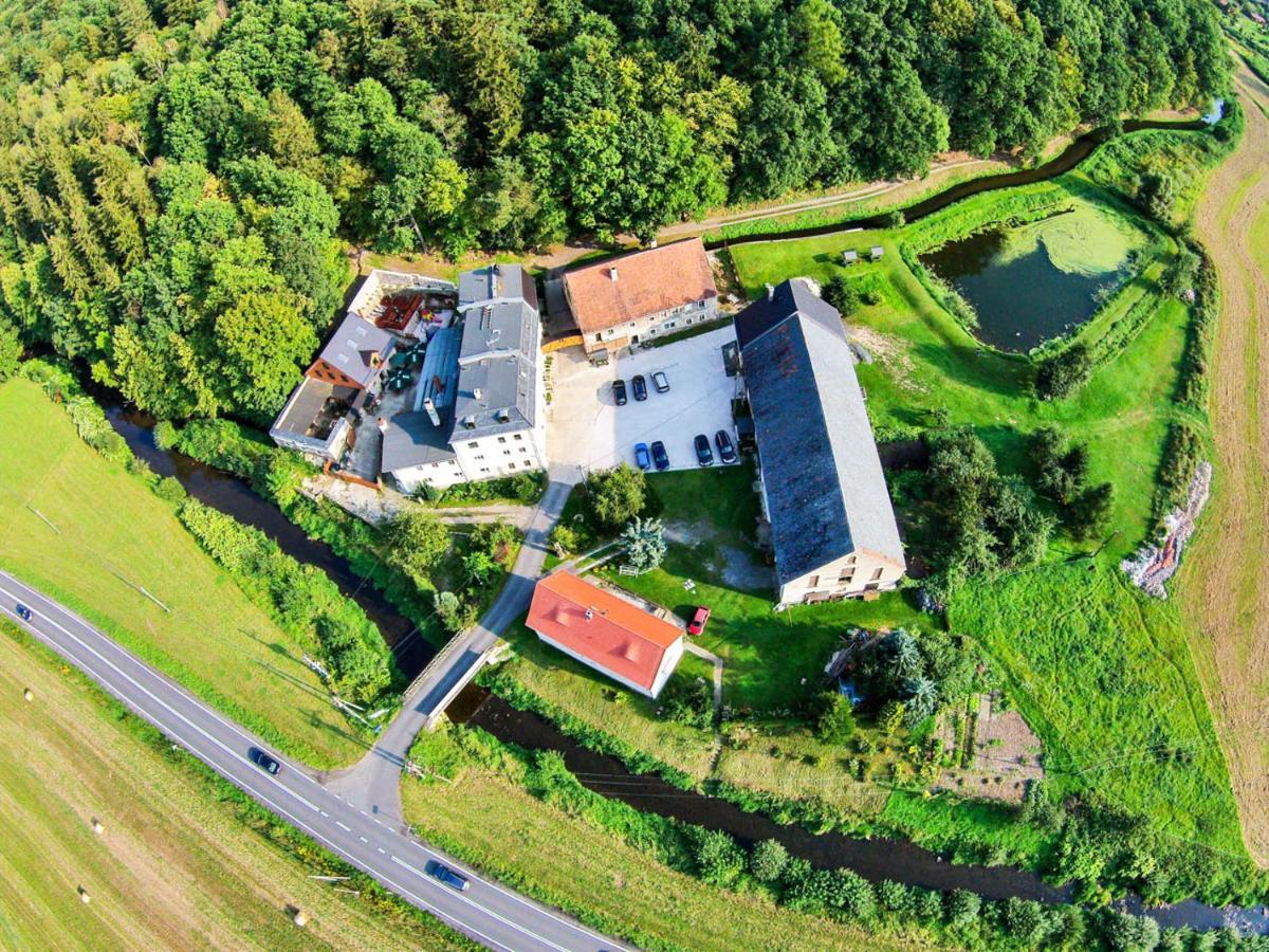 Alloggio per agriturismo Mlyn Wielislaw I Restauracja *